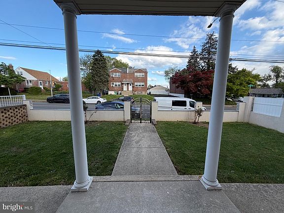 2nd image of 7804 Large St