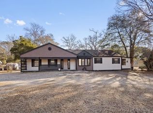 912 N Main St, Raeford, NC 28376