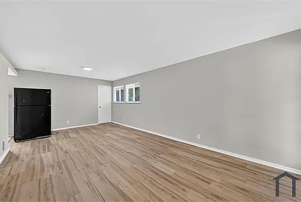 10772 Spring Garden Dr — Photo 4