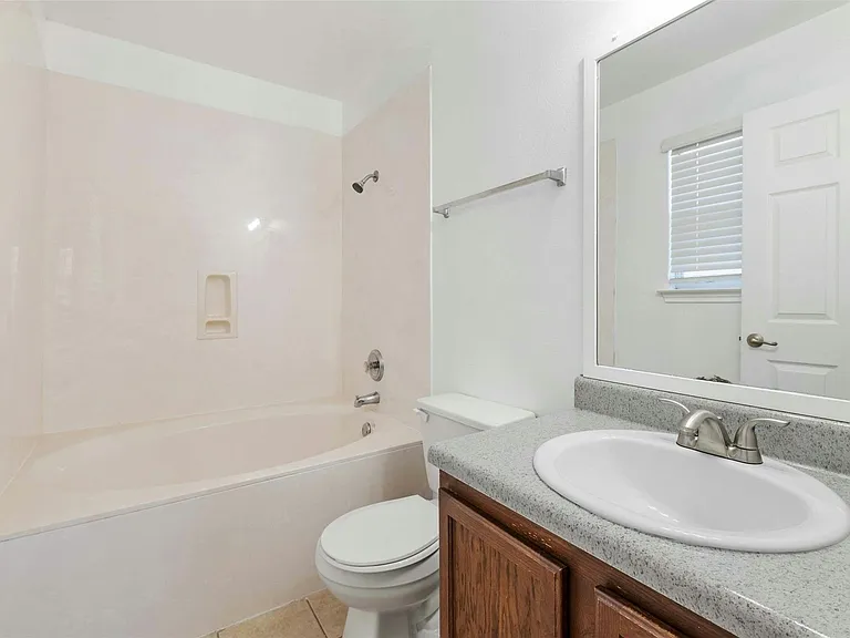 12524 Sky Harbor Dr — Photo 14