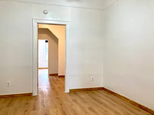 Rented by OT Real Estate | media 2