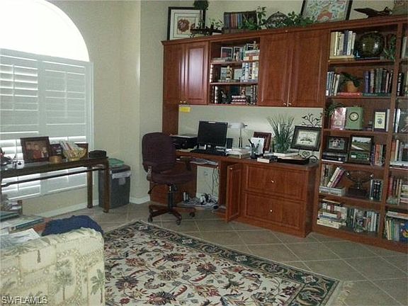 3rd image of 11212 King Palm Ct