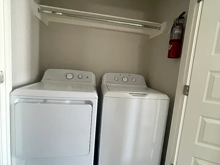 Bella Costa Dr — Photo 12