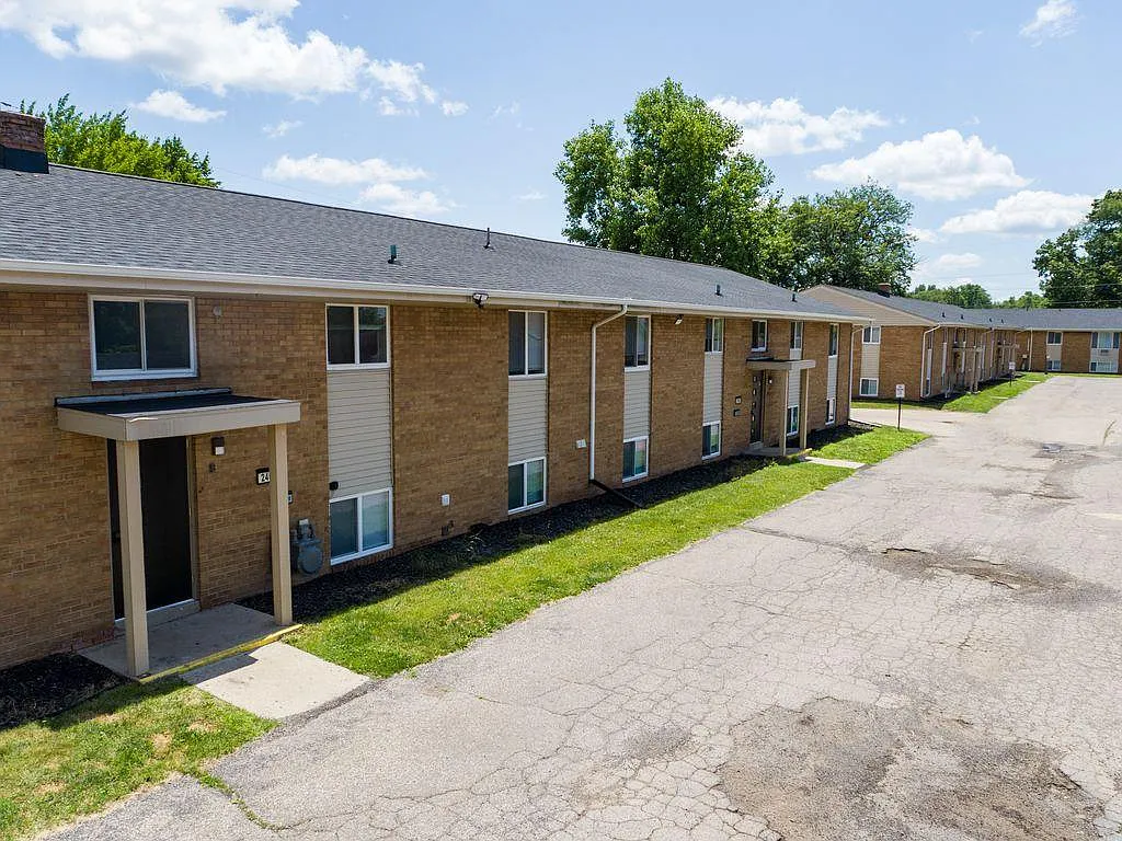 Building Photo - 2408 Texel Dr #2