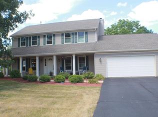 1521 Wind Trace Ct, Rockton, IL 61072