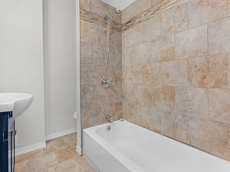 3203 Elmley Ave — Photo 14