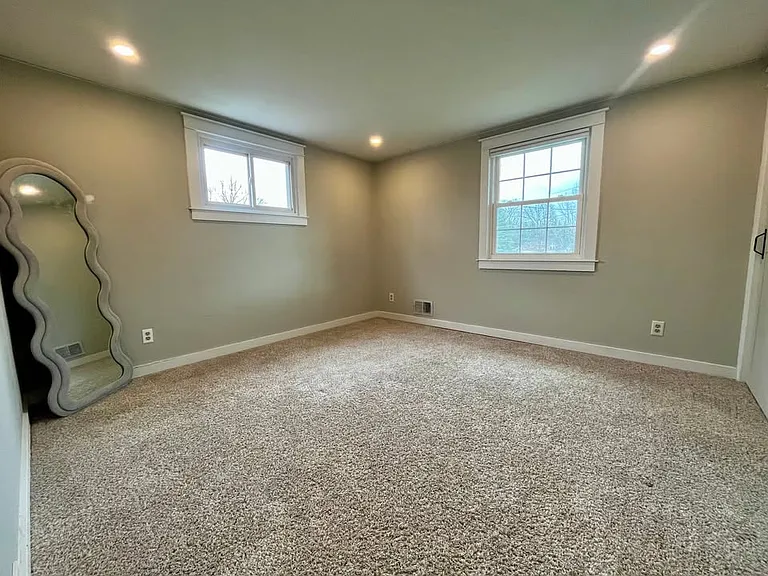 23 Fairview Dr — Photo 19