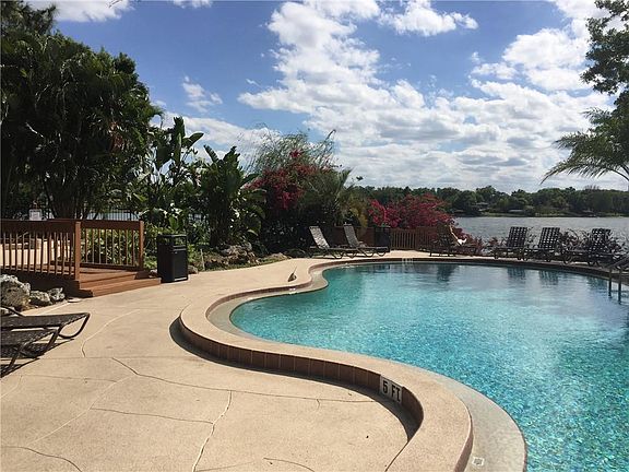 3rd image of 1315 Lake Willisara Cir #24