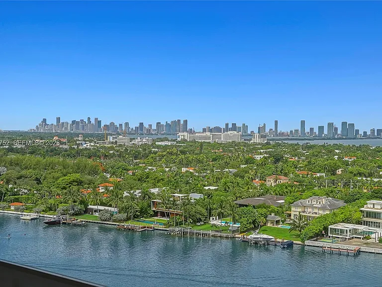 4747 Collins Ave #1503 — Photo 2
