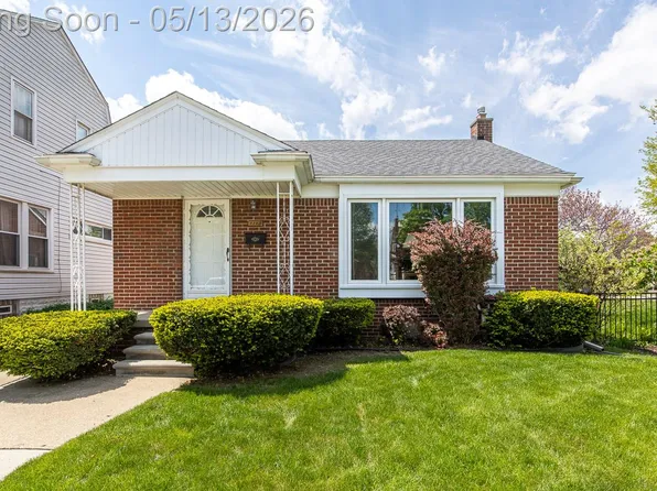 7190 Winona Ave, Allen Park, MI 48101
