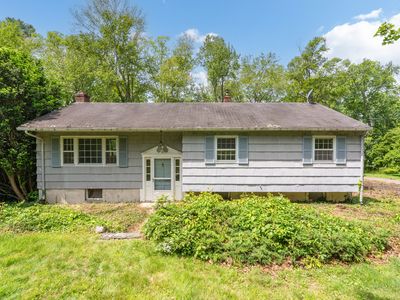 52 Milford Road, Guilford, CT, 06437