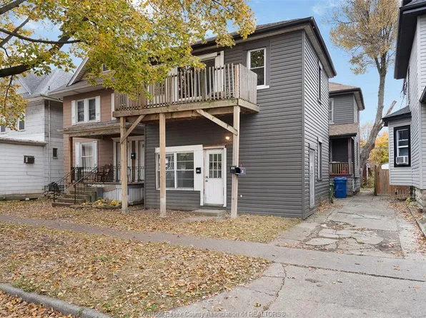 987 Lincoln Rd, Windsor, ON N8Y 2H3