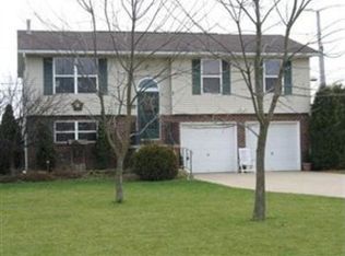 17558 Ringneck Ct, Lagrange, OH 44050