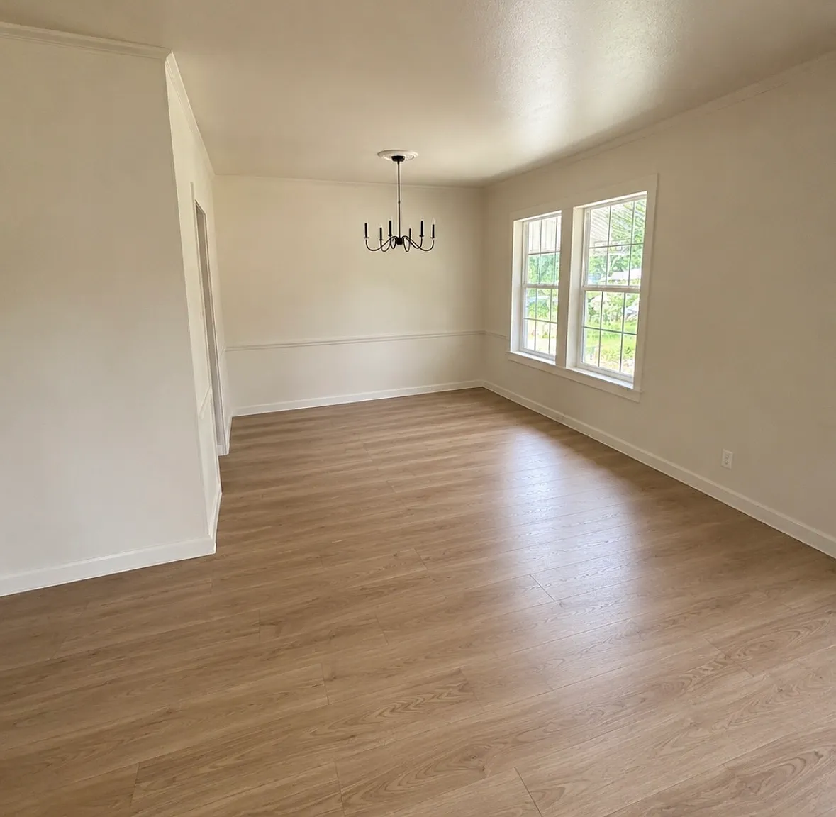 3 bed, 1701 sqft, $1,900 — Photo 4