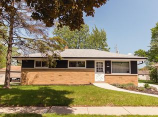 6540 N 86th St, Milwaukee, WI 53224