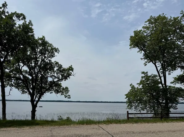 45054 Nitche Lake Rd, Perham, MN 56573