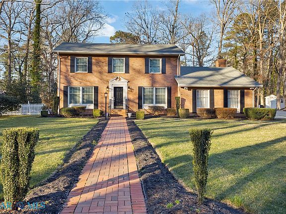 4th image of 4090 Dogwood Dr