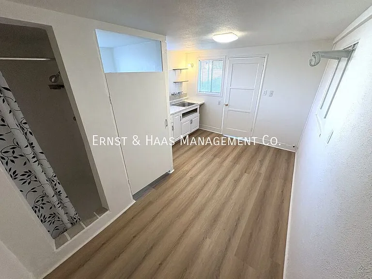15334 S Orizaba Ave #A — Photo 8