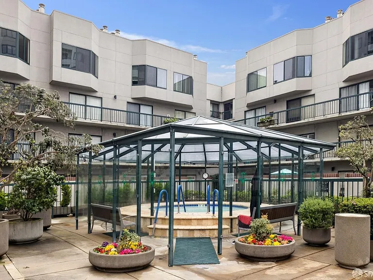 601 Van Ness Ave #731 — Photo 15