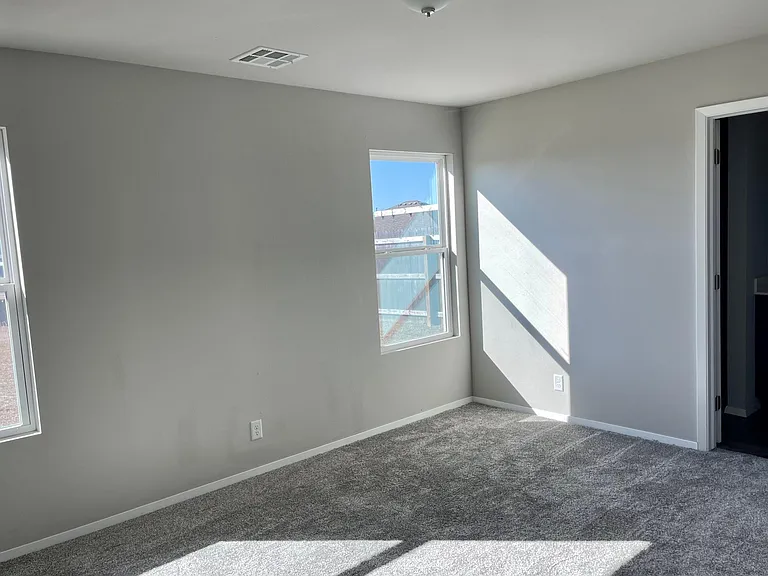 10242 E Larry St — Photo 8