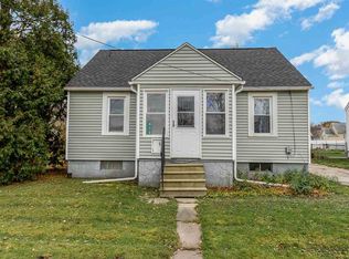 612 Bradfield St, Bay City, MI 48706