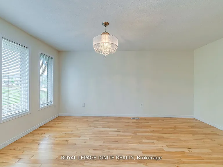 64 Templewood Dr — Photo 25