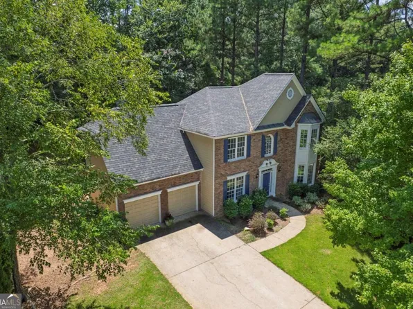 1031 Camden Ln, Woodstock, GA 30189