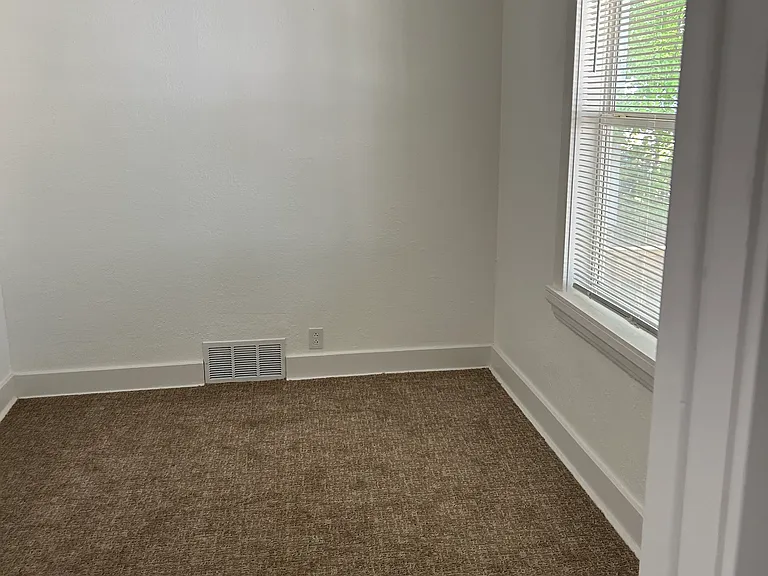 1241 Bluff Ave — Photo 3