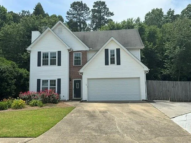 3 bed, 2.5 bath, 1772 sqft, $2,400 — Photo 1