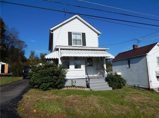 204 Lackawana Ave, Bentleyville, PA 15314