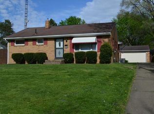 3026 Endrow Ave NE, Canton, OH 44705