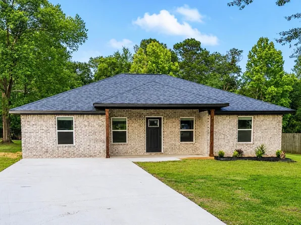 10600 Oak St, Vancleave, MS 39565