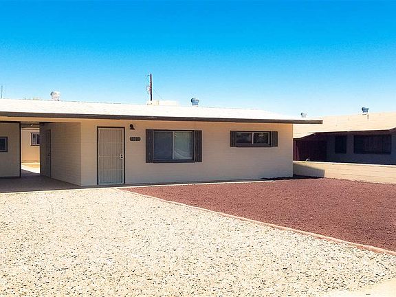 3rd image of 10210 Fresno St