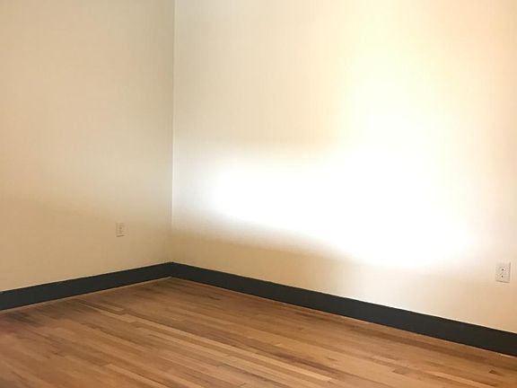 4th image of 2320 W Main St APT 5