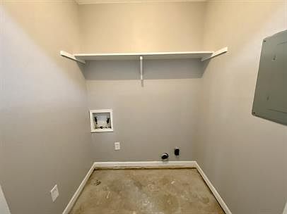 5th image of 6824 Edmond Ave