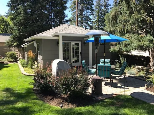 1516 NW 2nd St, Bend, OR 97703