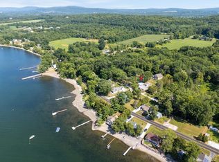 33 Campano Dr, Saint Albans, VT 05478