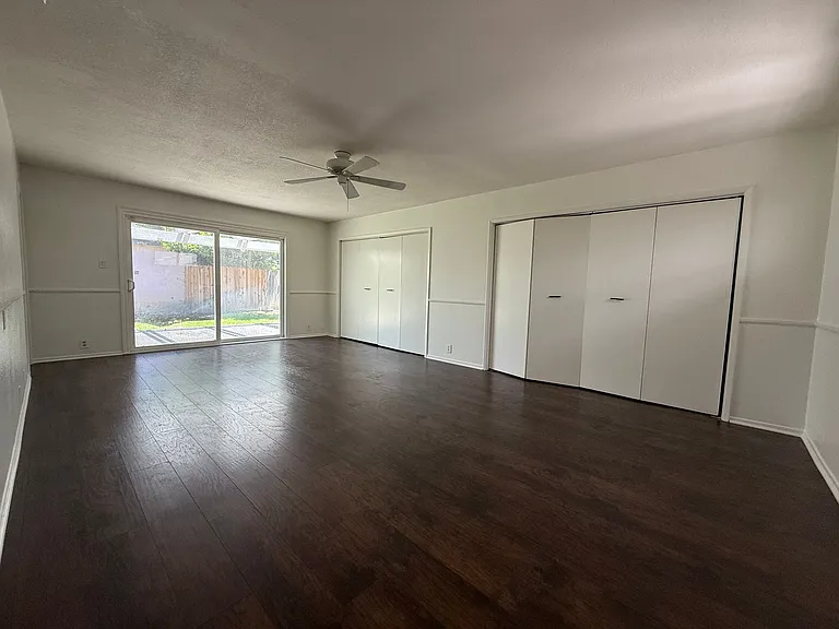 1815 N Westwood Ave — Photo 7