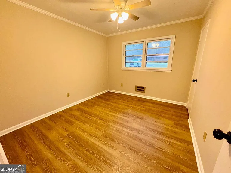 606 Viewpoint Dr — Photo 7