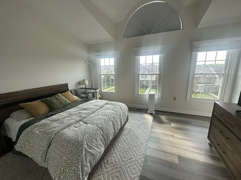 3024 Estate Dr — Photo 3