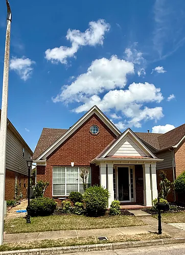 10442 Kensington Cir Photo 1