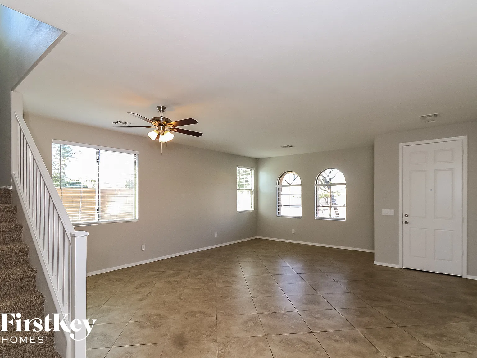 4 bed, 3.0 bath, 2526 sqft, $2,395 — Photo 2