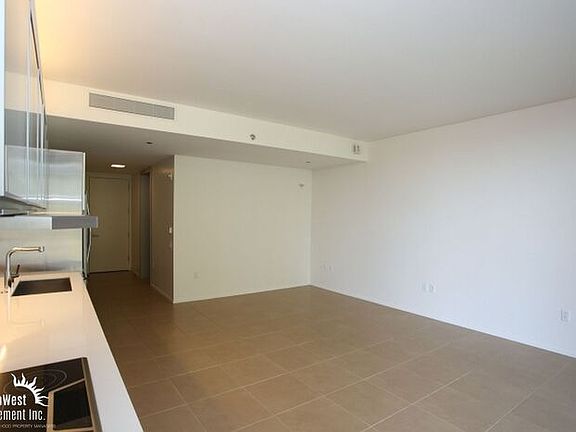 3rd image of 3726 S Las Vegas Blvd #1910