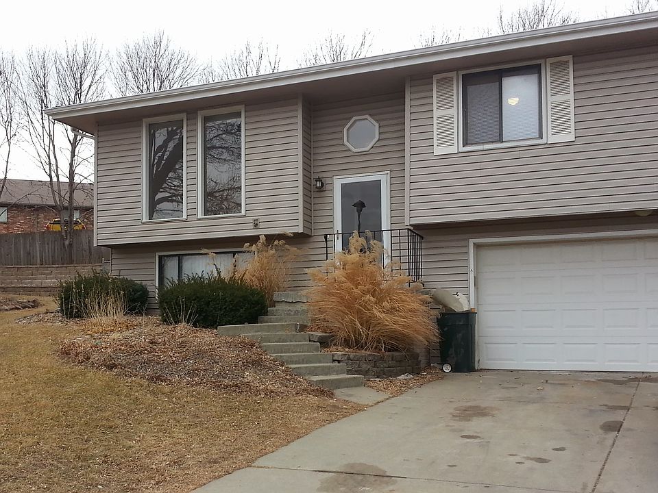 1st image of 5200 Ascot Cir