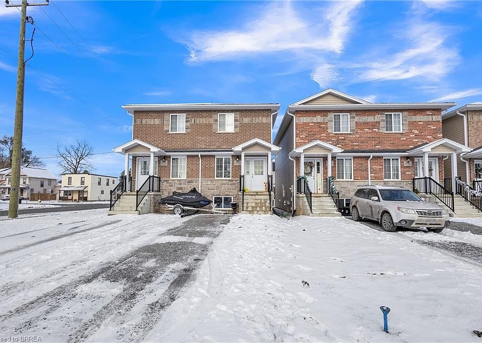 189 Grove St, Norfolk County, ON N3Y 1K9 | MLS #40684290 | Zillow
