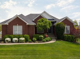 6406 Whispering Oaks Dr, Charlestown, IN 47111