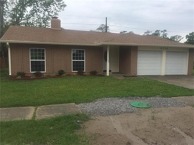 1st image of 2316 Oakmere Dr
