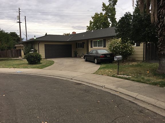 Centrally Located in Modesto