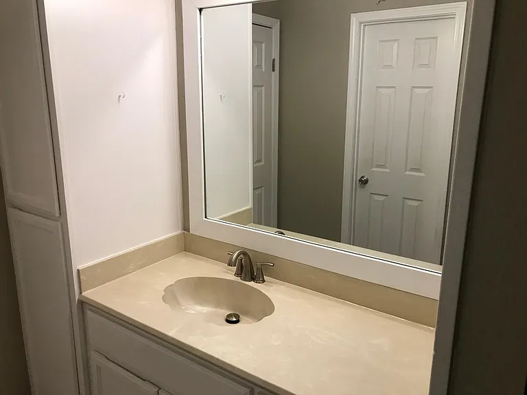 5 Eleanor Ln — Photo 9