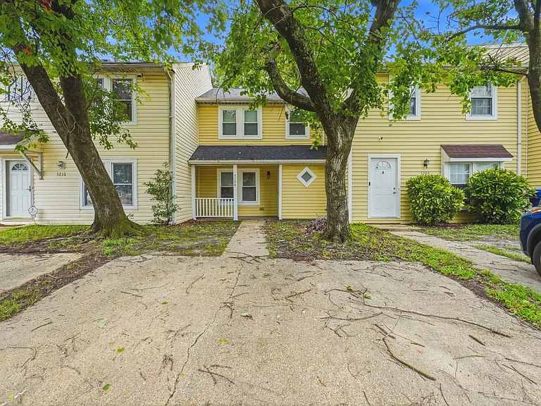 5208 Richard Rd — Photo 2